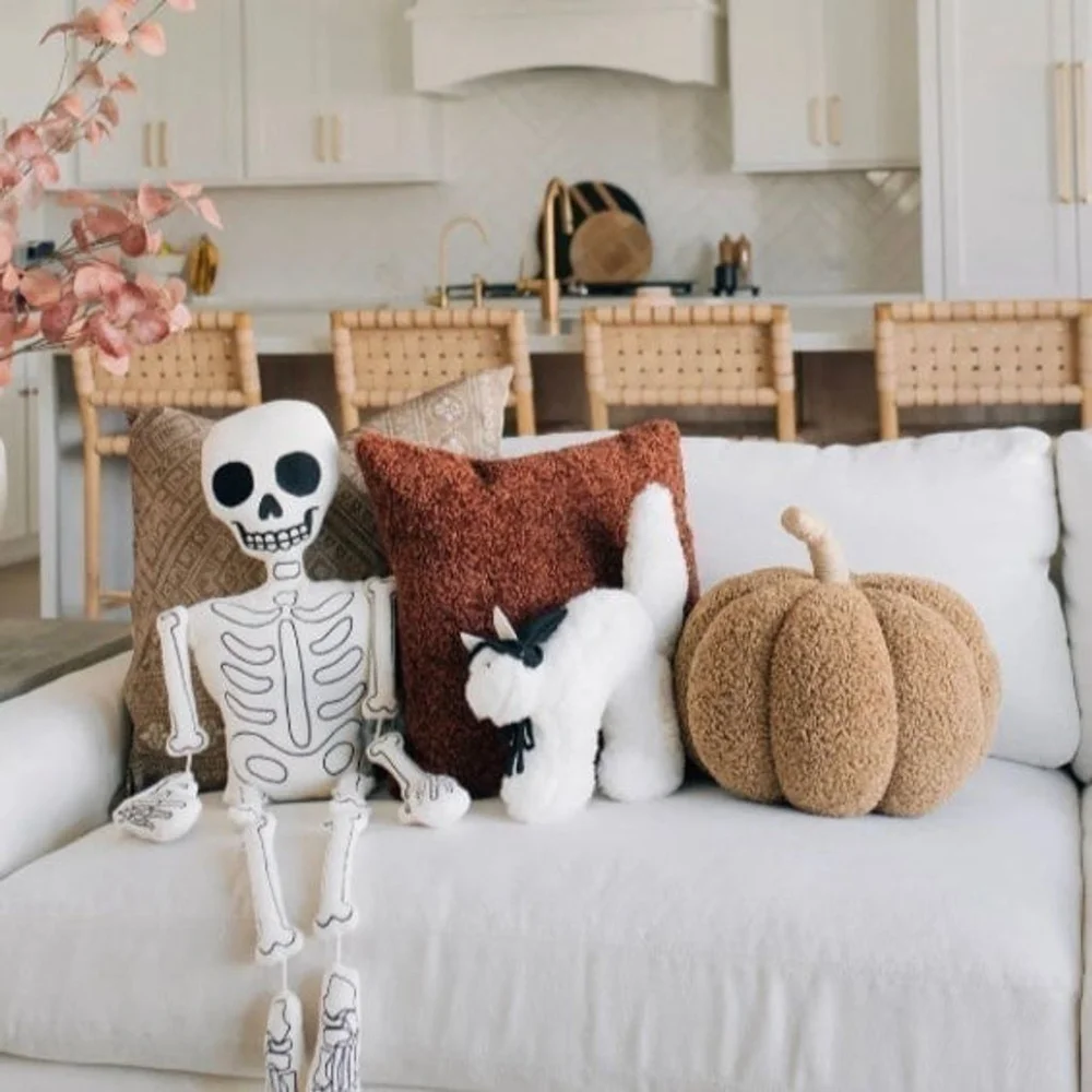 Pottery Barn new ships